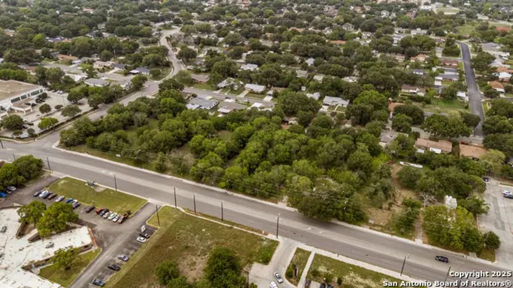 4303 E Southcross, San Antonio