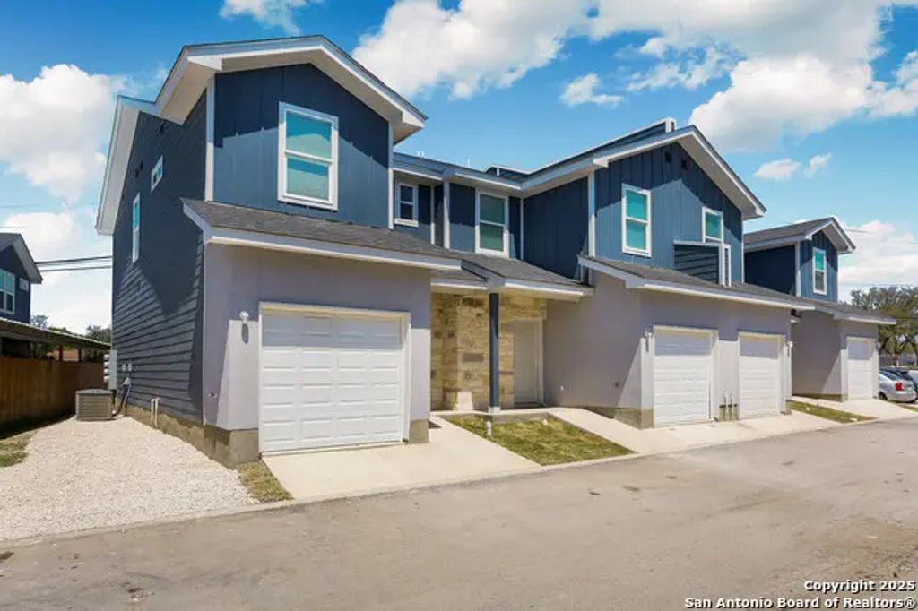 6922 Crestway Rd, San Antonio