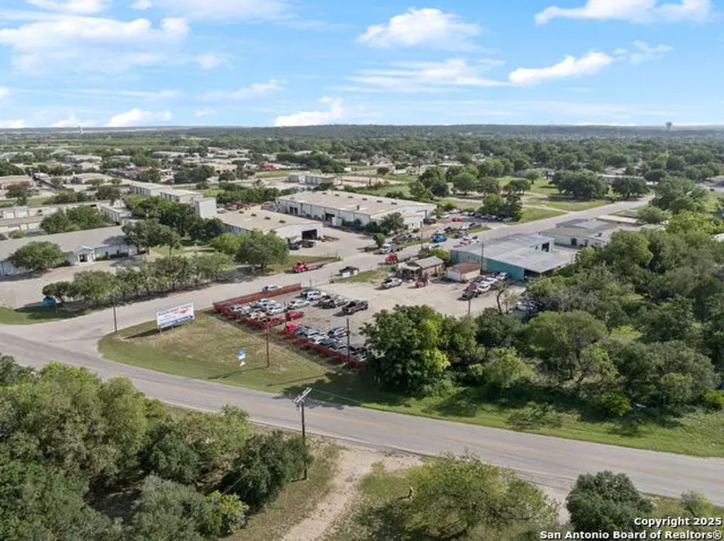 100 Pecan, Schertz