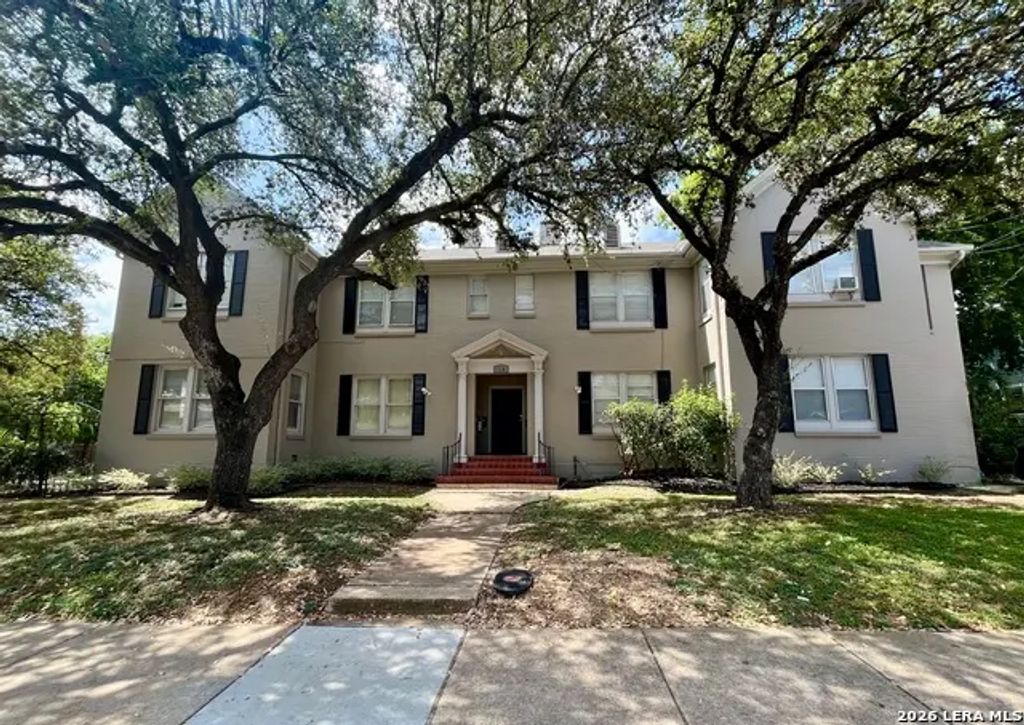 424 E Ashby Pl 4, San Antonio