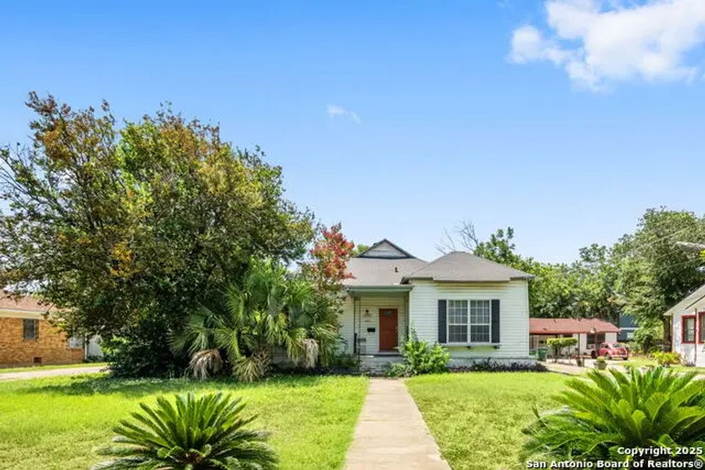 430 E Magnolia Ave, San Antonio