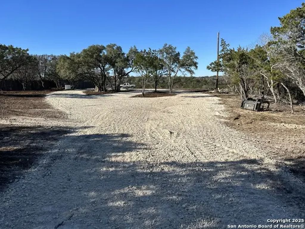308 Elm Pass, Center Point