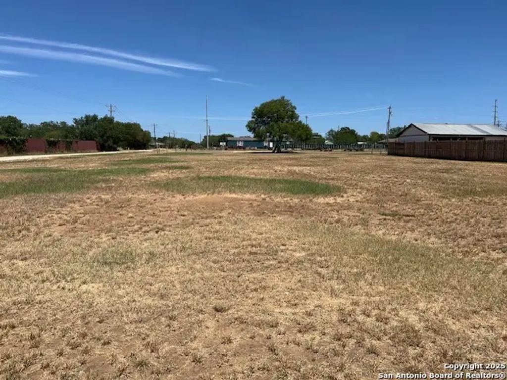 Tbd Mulberry, Jourdanton