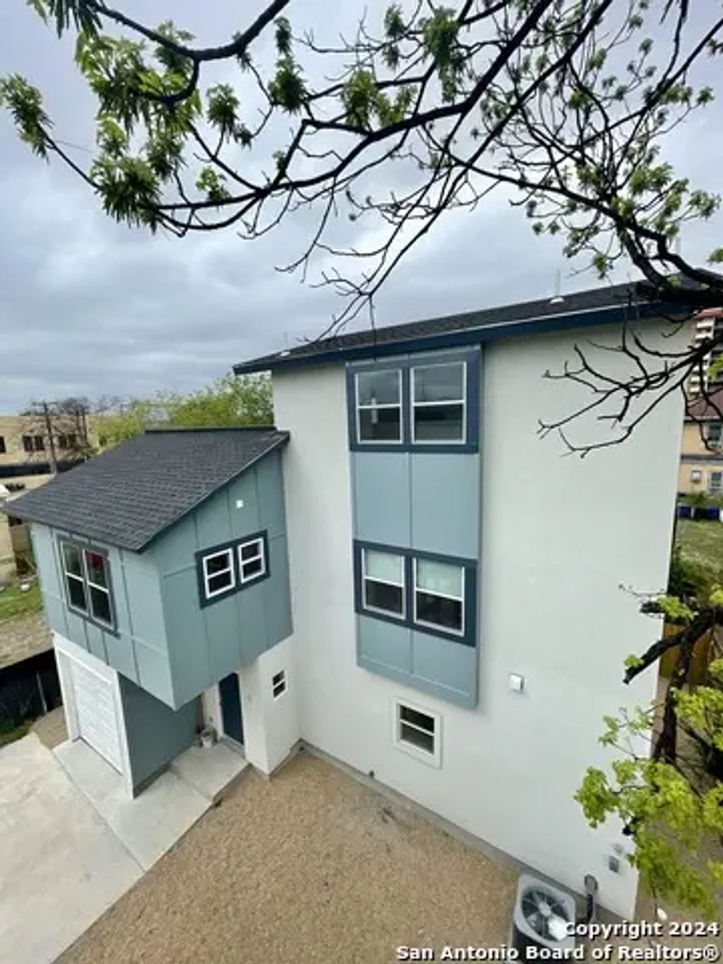 603 W Euclid Ave 4, San Antonio