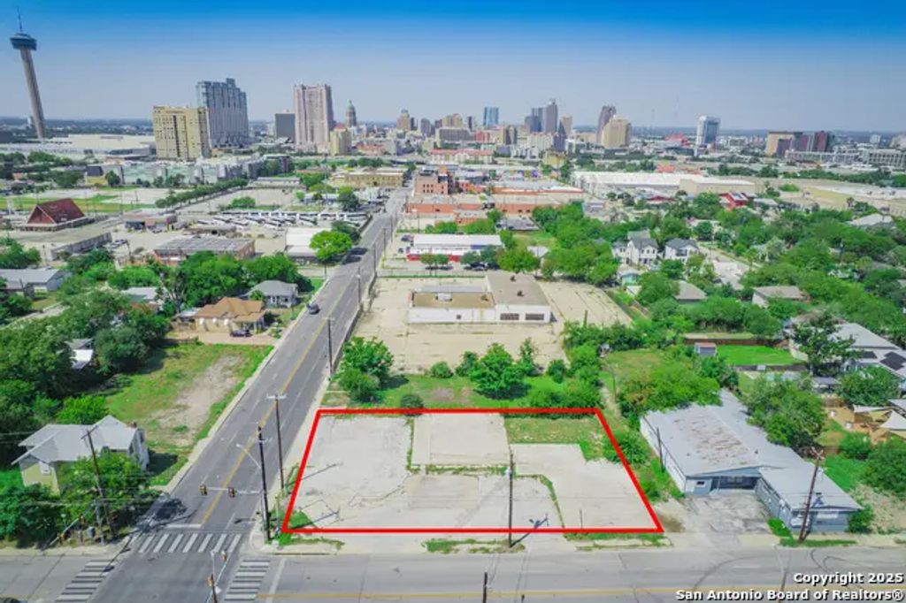 1533 E Houston St, San Antonio