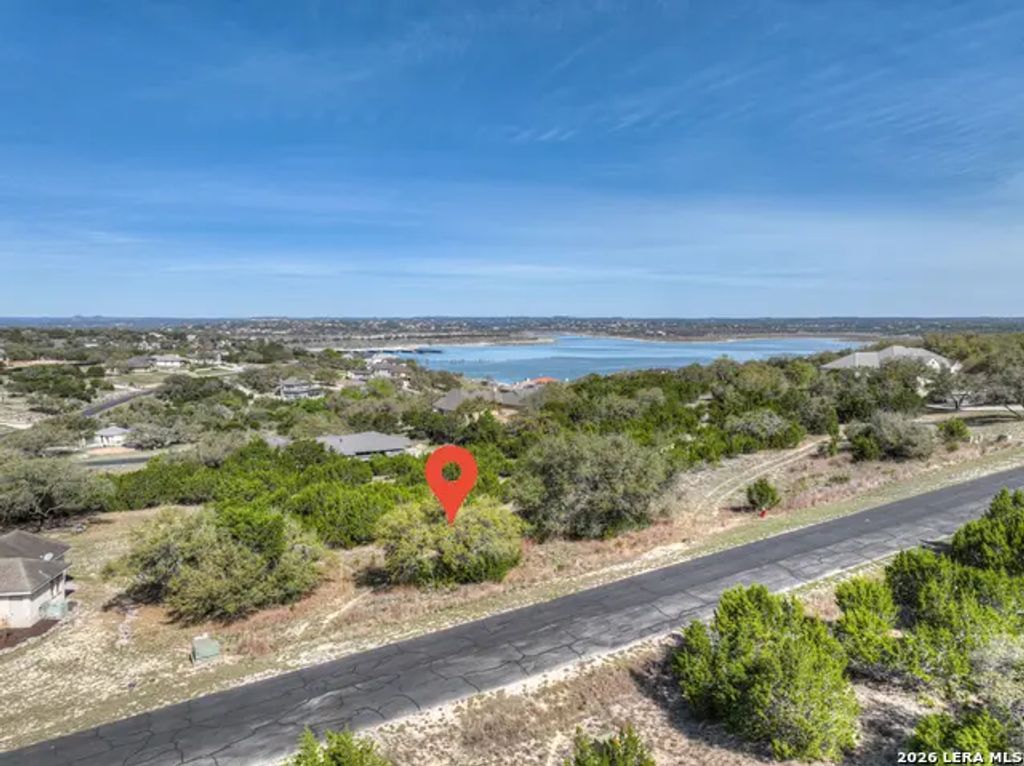 223 Emory Ct, Canyon Lake
