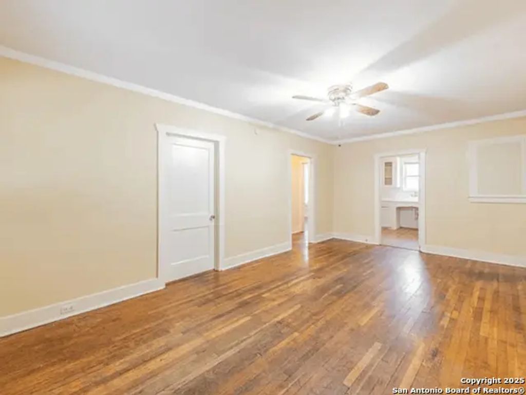 631 E Ashby, San Antonio