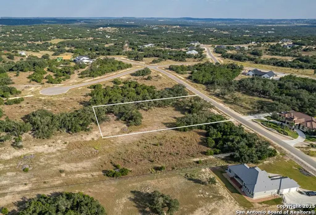 660 Travis Forest, Bulverde