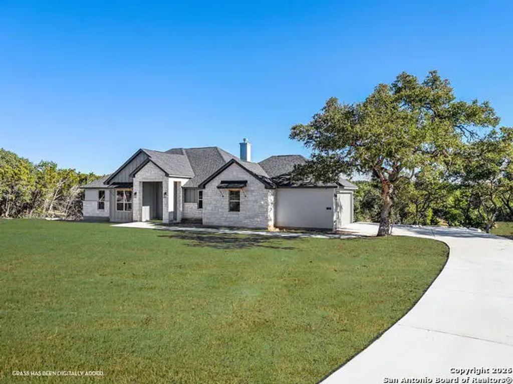 319 Serenity Pass, Spring Branch