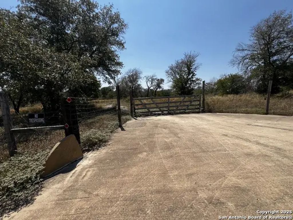 Tbd, Lot 17 Woodland Hills, Poteet
