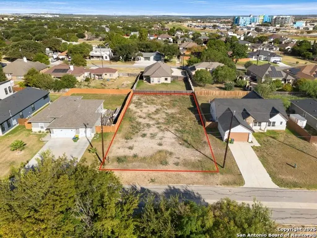 766 Utopia Blvd, Selma