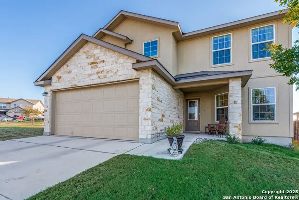 176 Harley Hay, Cibolo
