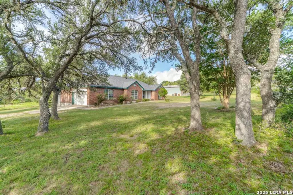 2790 Willow, Bulverde