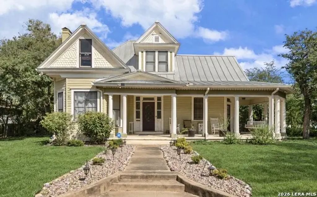 406 Tilden, Kenedy