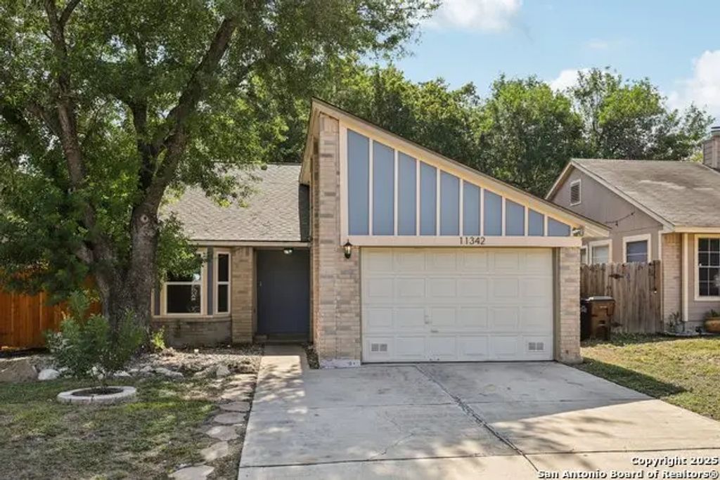 11342 Fish Springs, San Antonio