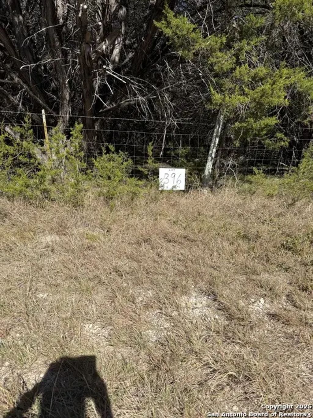 (lt) 396 Forest Trail Drive, Bandera