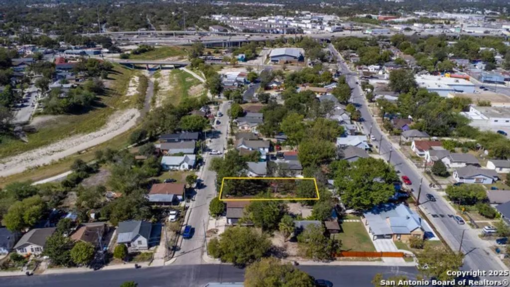 207 Forrest Ave, San Antonio