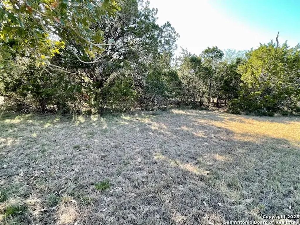 Lot 85 Pr 1518, Bandera
