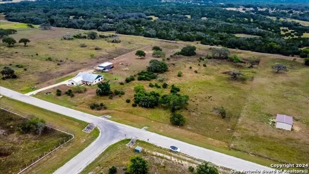 Lot 244 Highgate Dr, Bandera