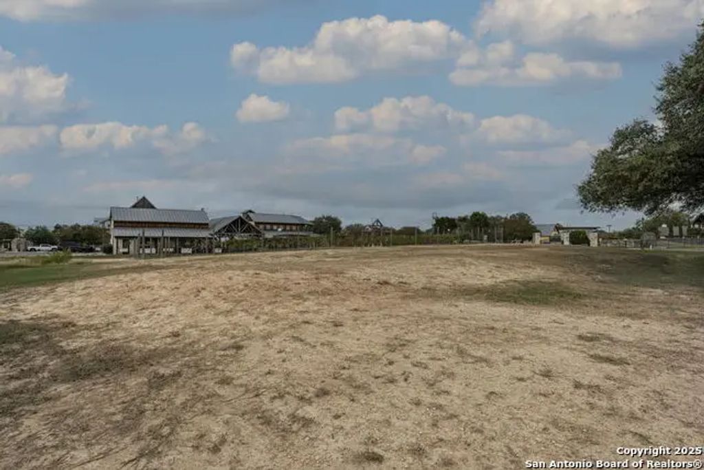 1614 Gruene Vineyard, New Braunfels