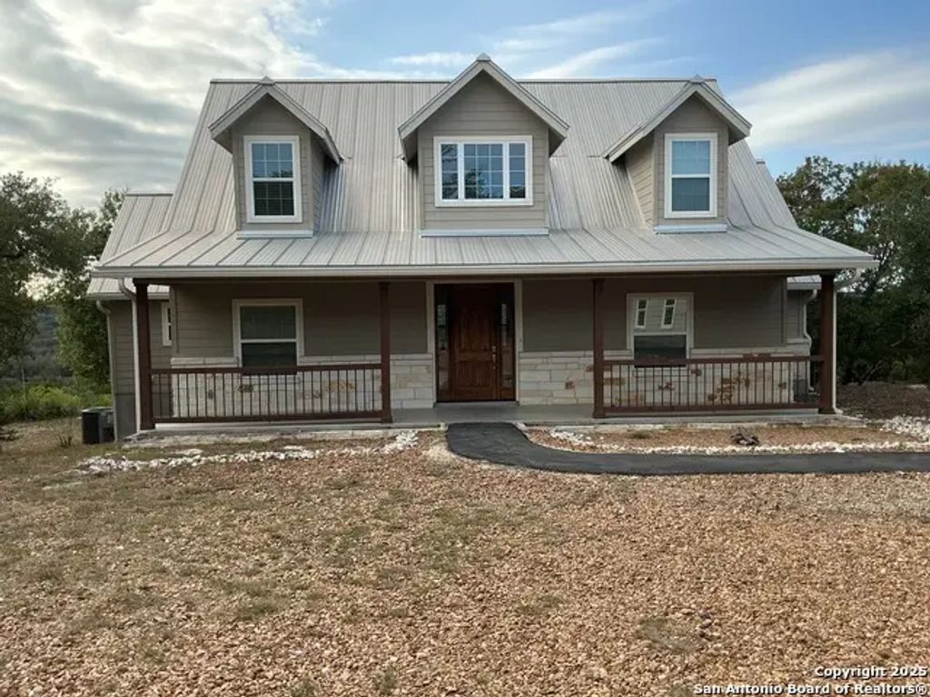 1524 Freshwater, Bulverde