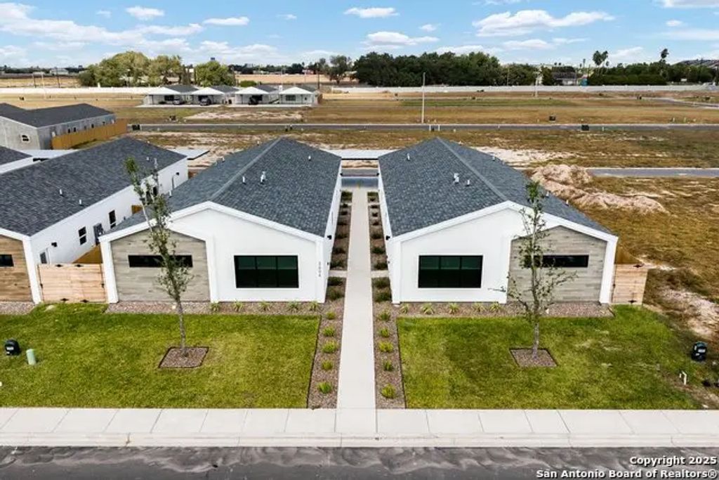 2700 Mockingbird Road, Weslaco