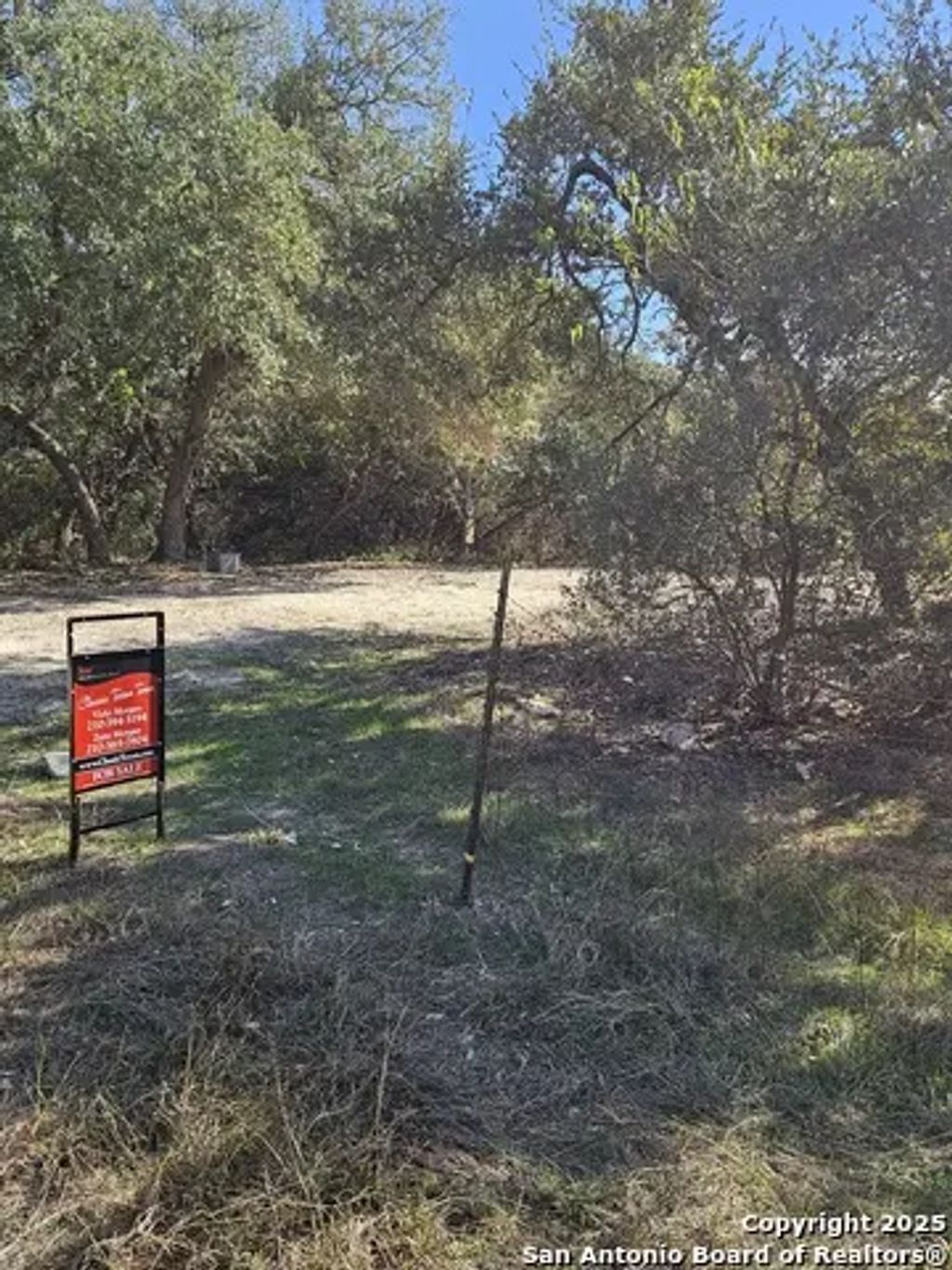 1290 Tee Pee, Spring Branch