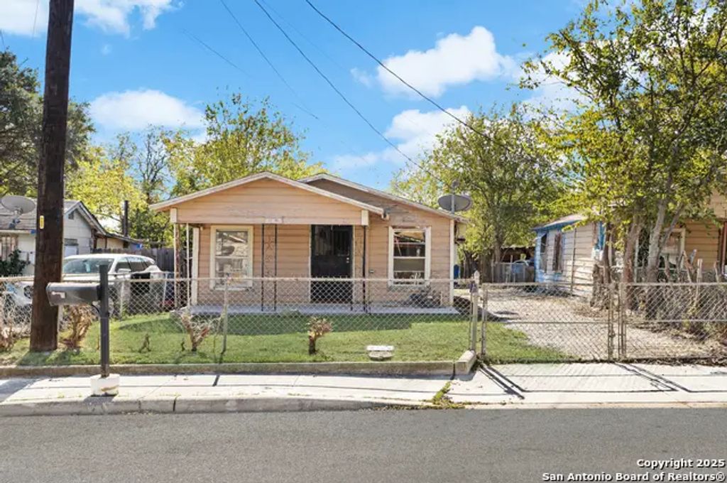 508 E Edmonds Ave, San Antonio
