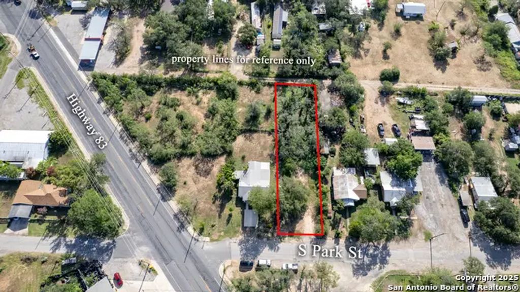 Tbd S Park St, Uvalde