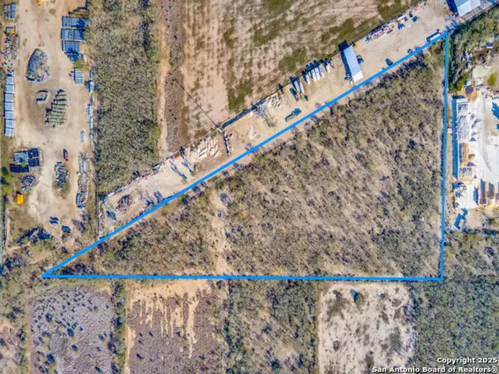 8785 Rockport, Von Ormy
