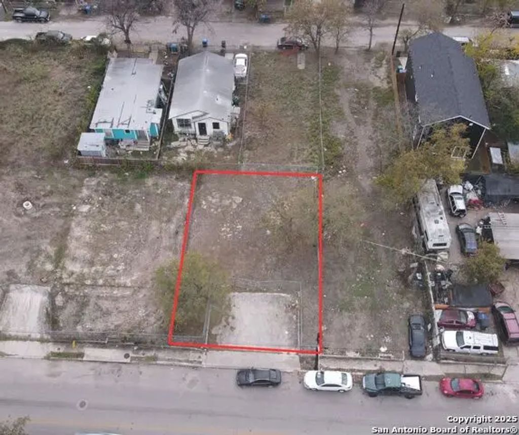 2208 W Poplar #2, San Antonio