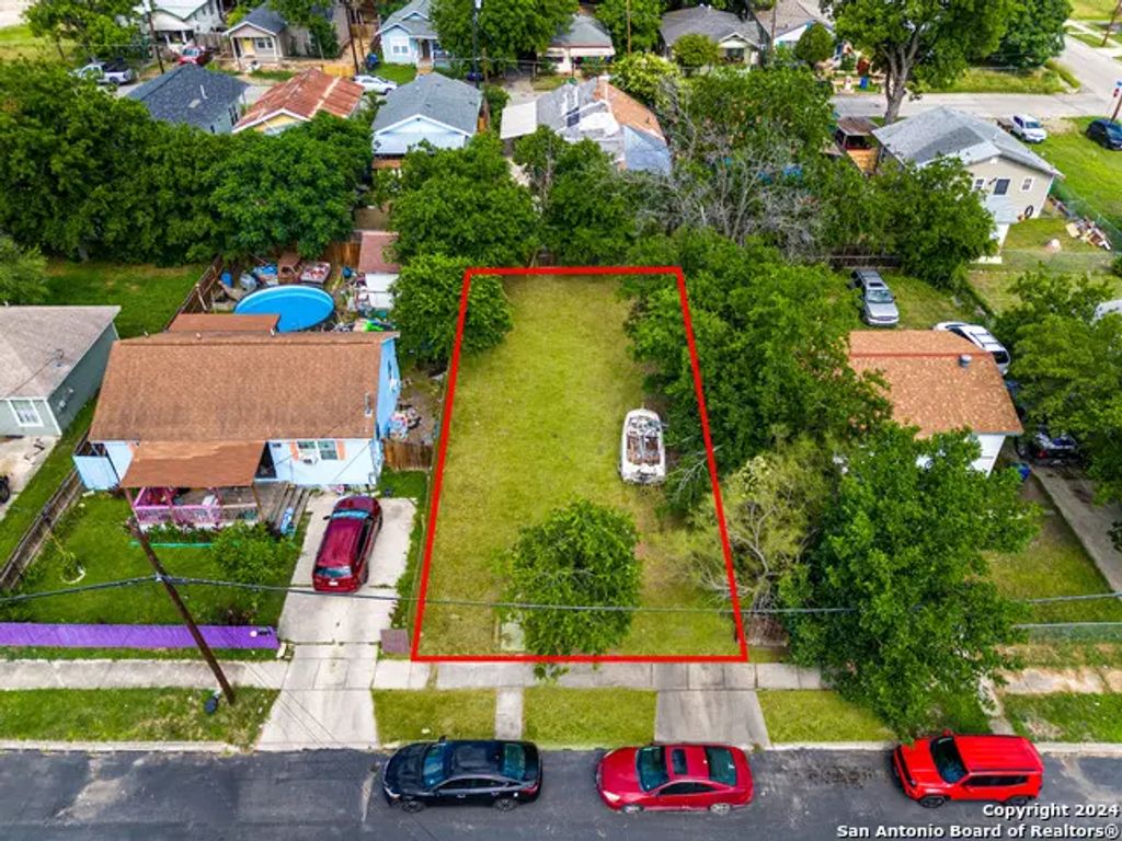 718 S Olive St, San Antonio