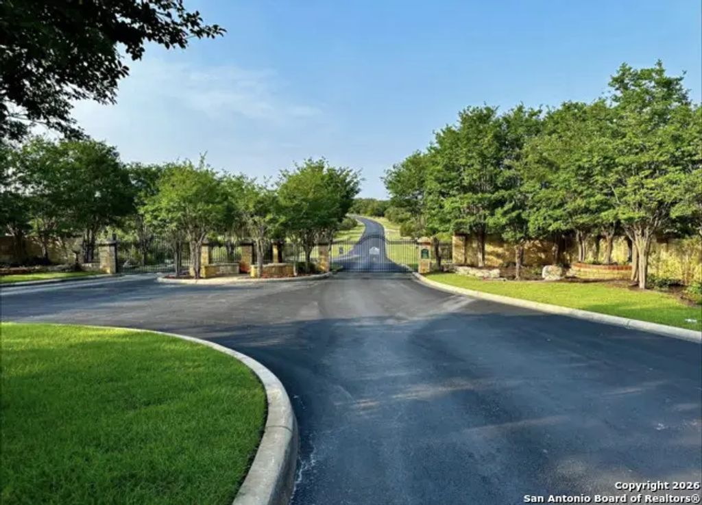 112 Sendera Way, Canyon Lake