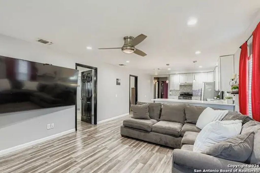 2414 Arbor, San Antonio