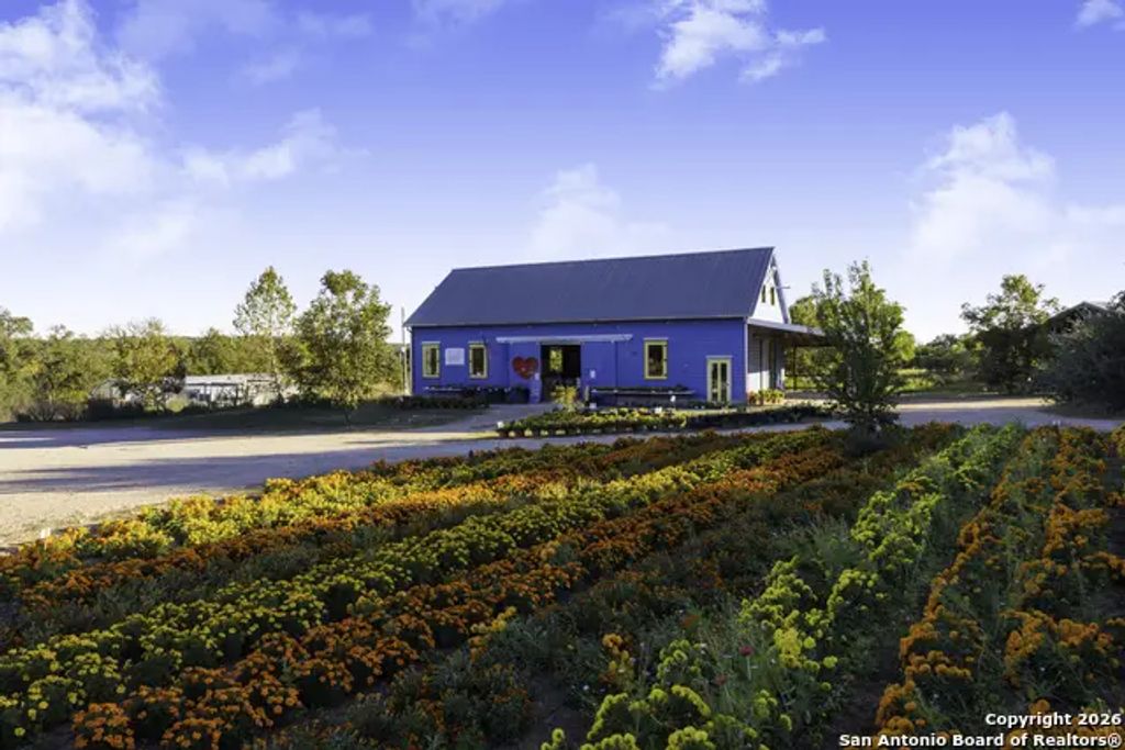 13977 Ranch Road 2325, Blanco