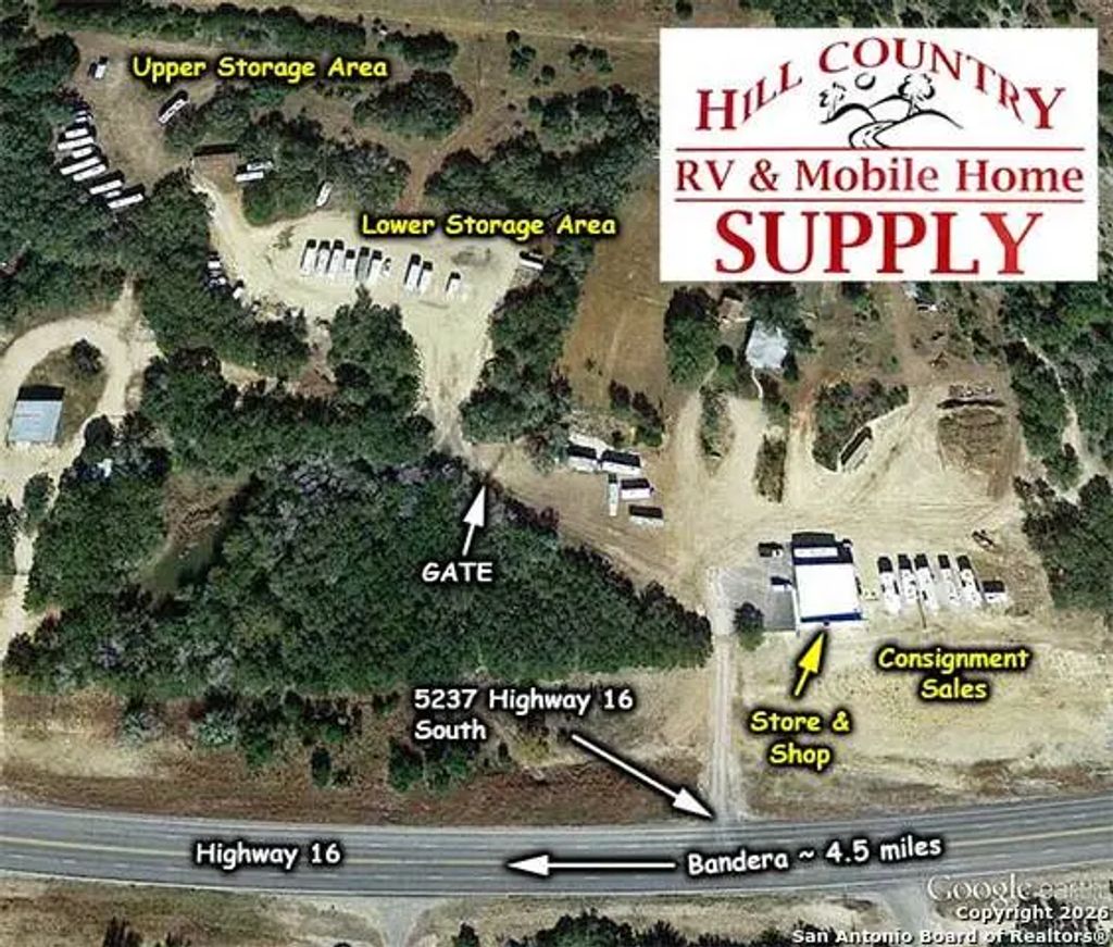 5237 State Highway 16, Bandera