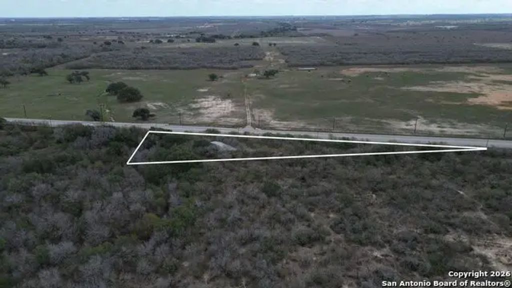 16583 State Highway 80, Gillett