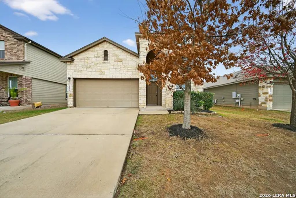 2260 Lighthouse Dr, New Braunfels