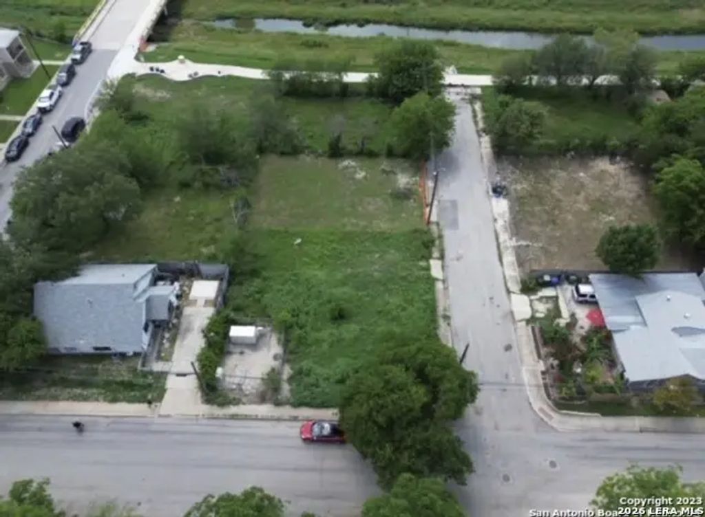 202 Henry, San Antonio