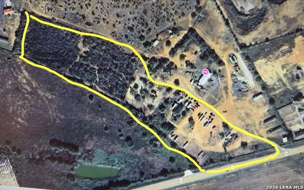 1160 W Highway 85, Dilley