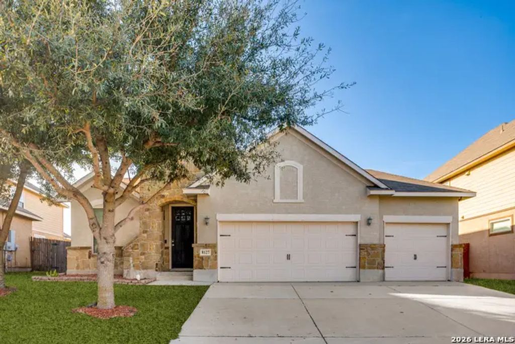 8127 Lovela, San Antonio