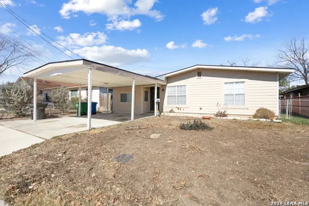 615 Overhill Drive, San Antonio