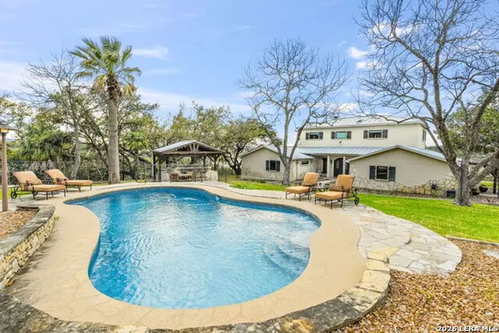 1155 Blue Water, Canyon Lake
