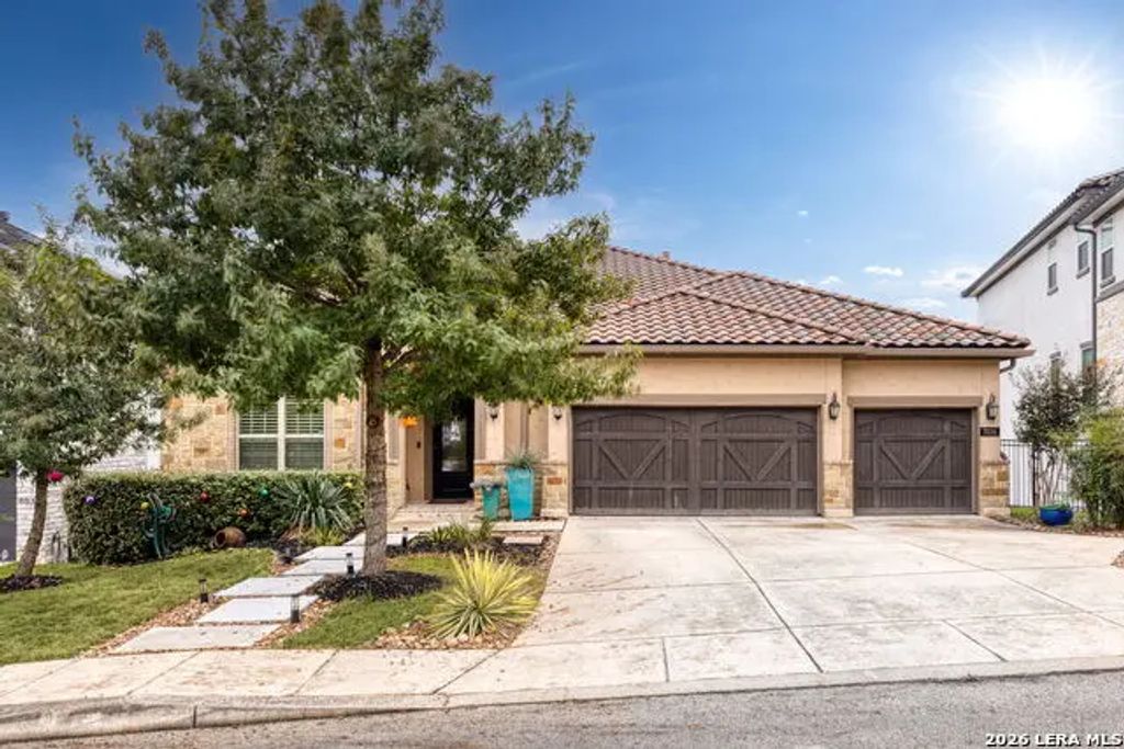 7034 Bella Bluff, San Antonio