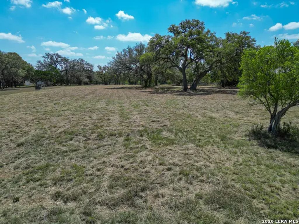 Lot 435 Horseshoe, Bandera
