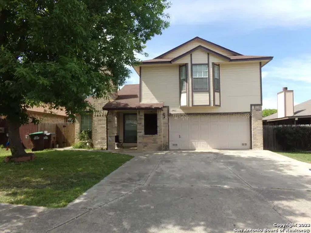 11427 Long Trail, San Antonio