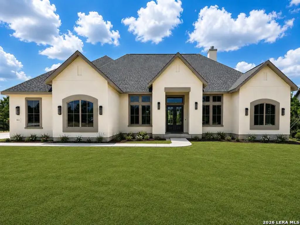 611 Parkview Pl, Canyon Lake