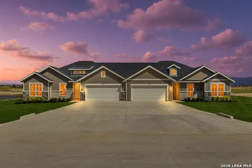 6802/6804 Florence Drive, Midlothian