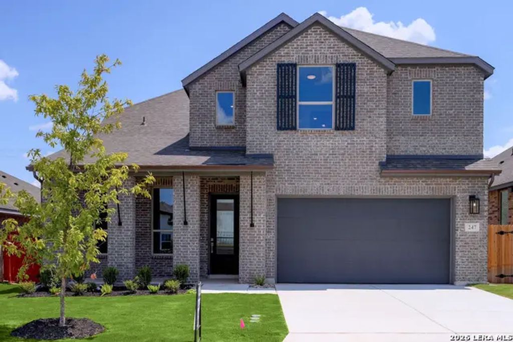 247 White Oak, Castroville