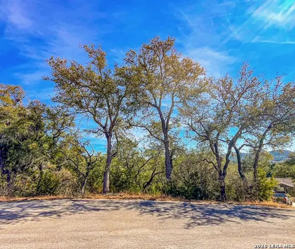 810 La Paloma, Canyon Lake